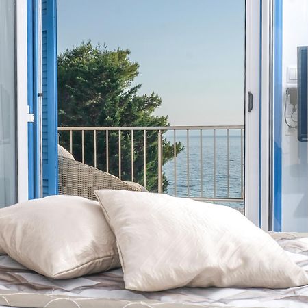Acrotel Athena Villa Elia Nikitis Exterior foto